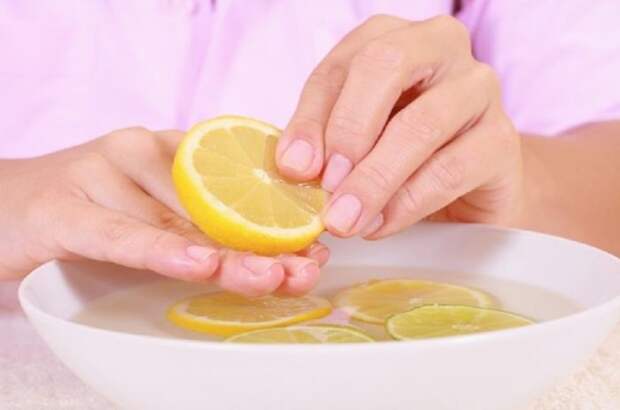 Лимон замечательно помогает избавиться от большинства неприятных запахов в квартире. /Фото: zhurnal-lady.com