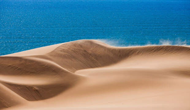 Красота побережья Намибии в фотографиях