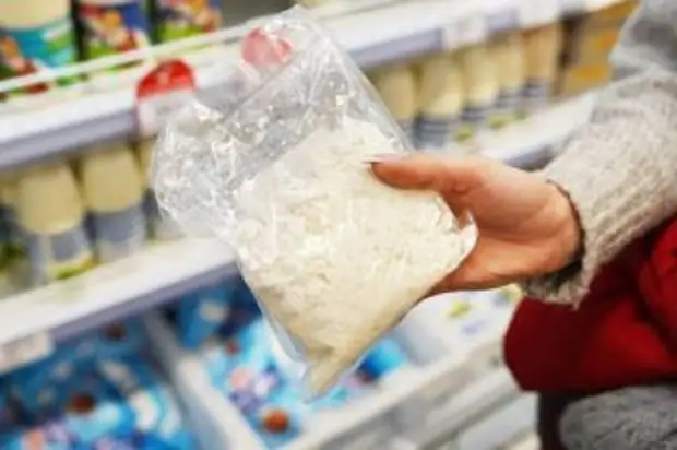 Выбор на Пасху. Как могут обмануть при покупке творога