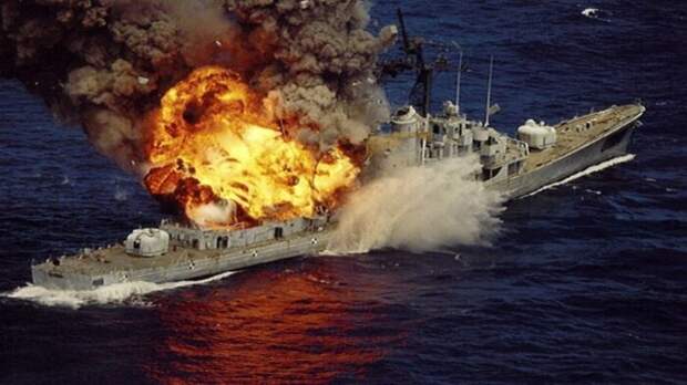 В России обещают ударить по цели после прохода британского эсминца