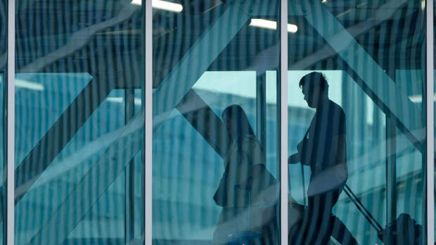 В десяти аэропортах России введены ограничения на работу