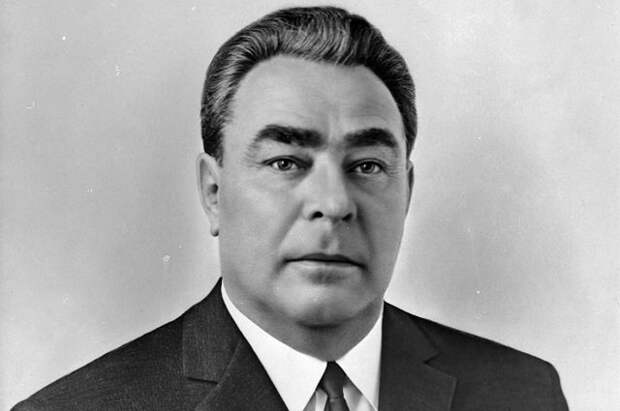 Леонид Брежнев, Генеральный секретарь Центрального Комитета КПСС.