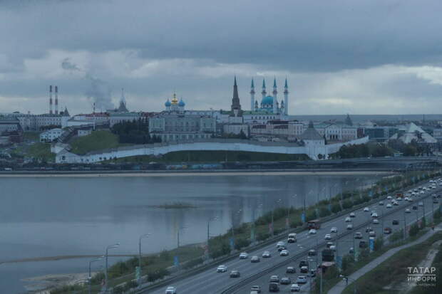 Татарстанда бүген яңгыр, җепшек кар явачак һәм көчле җил саклана