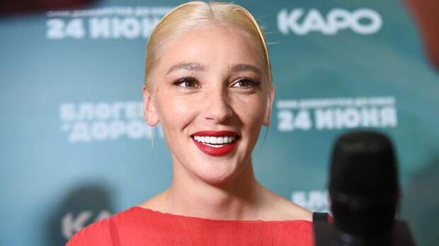 После “голой” вечеринки: Ивлеева на экранах и новый брак?