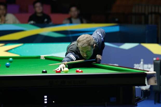 Джек Лисовски оформил четыре брейка за 50 и сотню на пути к победе над Ракетой (фото: WST)