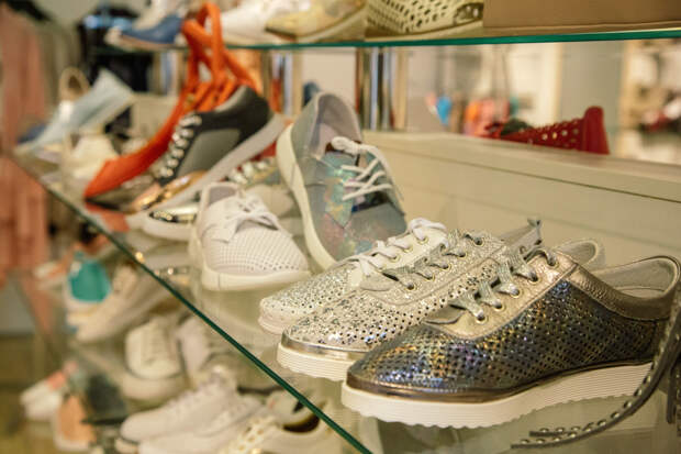 Стилеты, платформы и многое другое: обувной бизнес с человеческим лицом