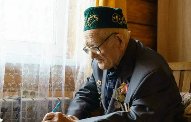 Җырчы Габделфәт Сафинның әтисе Габдрахман Сафин 104 яшендә вафат булган