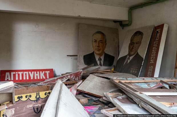 Мёртвый город Припять. Джунгли Чернобыля Мёртвый город Припять. Джунгли Чернобыля
