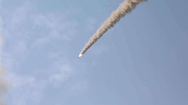 Массированный удар нанесли российские военные по объектам ВПК и энергетики Украины