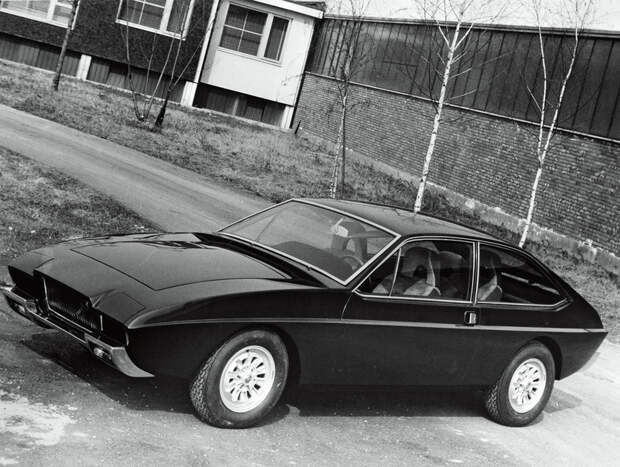 История Volvo P172: другие купе компании