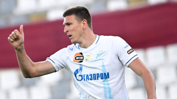 Быстров — о Соболеве: пешеходы не могут выиграть конкуренцию даже у слабых футболистов