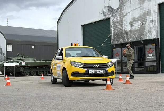 В Туле выбрали лучшего водителя такси в 2026 году