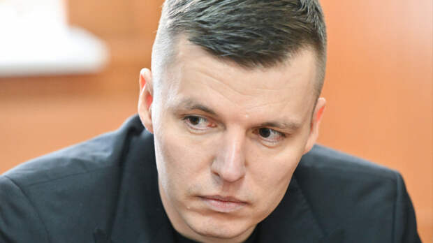 «Пришел с тяжелым сердцем»: Артем Чекалин попрощался с детьми перед приговором