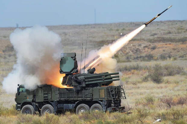 "Ростех" передал Минобороны партию зенитно-ракетных комплексов "Панцирь-С"