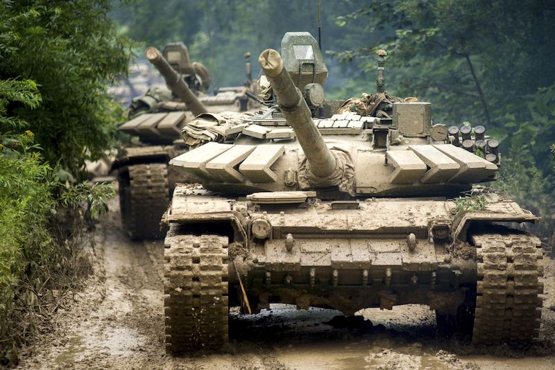 Китайские военные: 84 км/ч российского танка Т-72 – это скорость победы на «АрМИ-2019» Китайские военные: 84 км/ч российского танка Т-72 – это скорость победы на «АрМИ-2019»