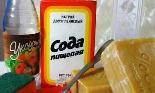 5 способов, как легко и быстро вымыть загрязнения под ободком крышки