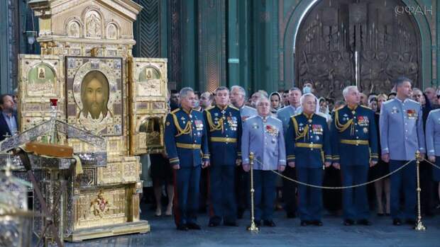 Патриарх Кирилл провел церемонию освящения главного храма ВС РФ