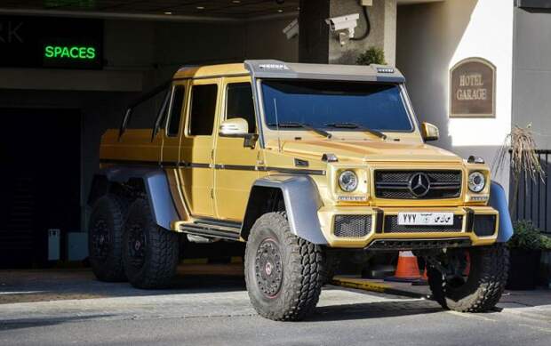 Личный автопарк богача - какой он?