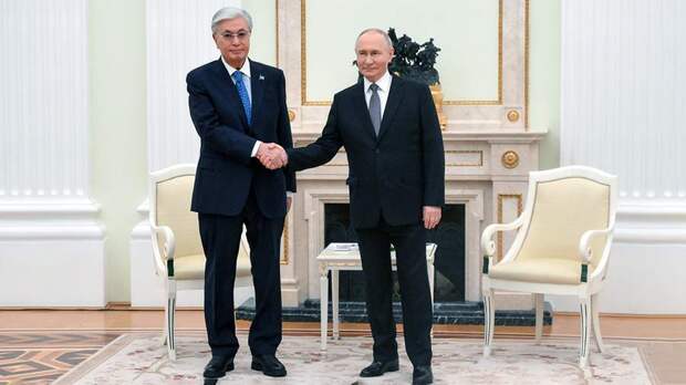 Путин поблагодарил Токаева за визит в Москву