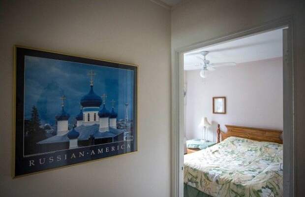 Оказывается, жители города знают истоки своего края! (Whittier, Аляска). | Фото: macos.livejournal.com. Оказывается, жители города знают истоки своего края! (Whittier, Аляска). | Фото: macos.livejournal.com.
