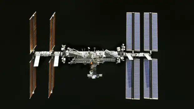 Экипаж «Союза МС-17» перешёл на борт МКС