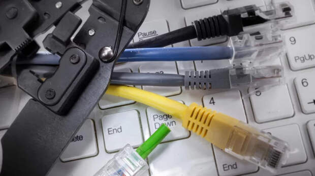 Дом.ру ограничил скорость интернета в Петербурге, Екатеринбурге и Самаре