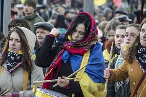 Киев придумал как одним ударом избавиться от лишнего населения