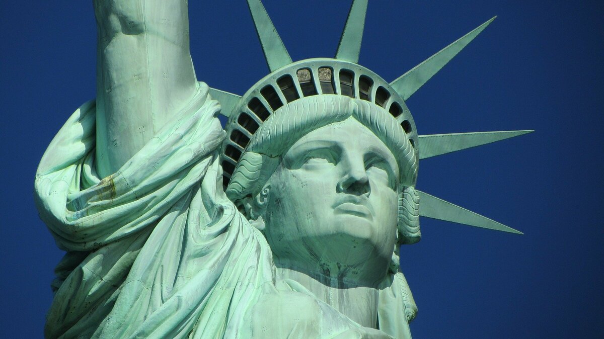 Сто лет могущества США и его закат. Какое место уготовано Америке в мире будущего?
