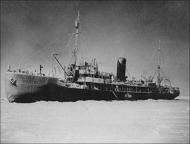 Ледокольный пароход "Садко" во льдах