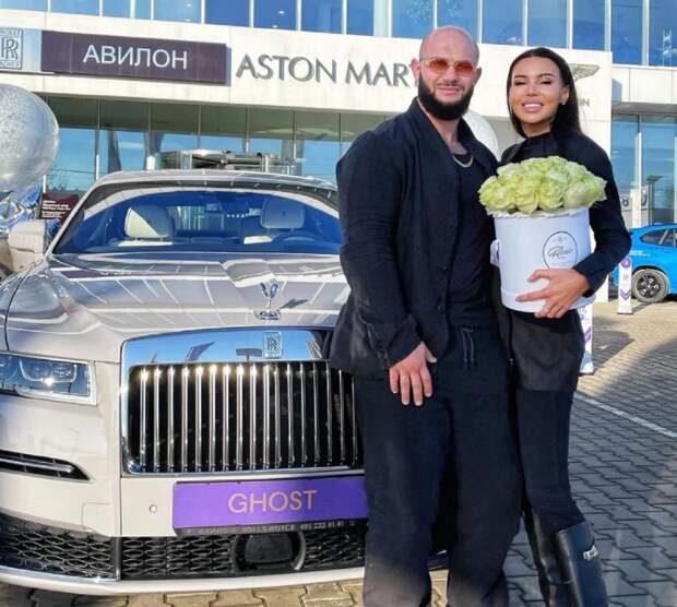 Джиган подарил жене Rolls-Royce за 35 млн рублей