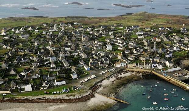 Остров Иль-Молен.