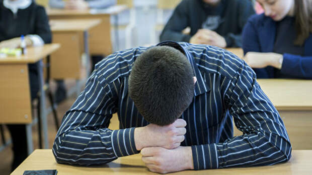 Ученик в школе