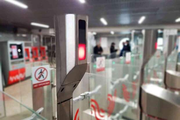 Собянин: метро и МЦК в новогоднюю ночь будут работать круглосуточно