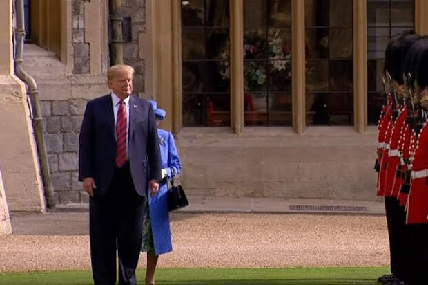 Трамп пренебрег этикетом и «оскорбил Великобританию»