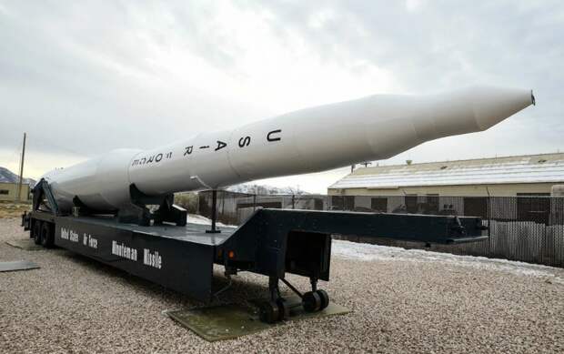 LGM-30G Minuteman III. Фото из откр. источников