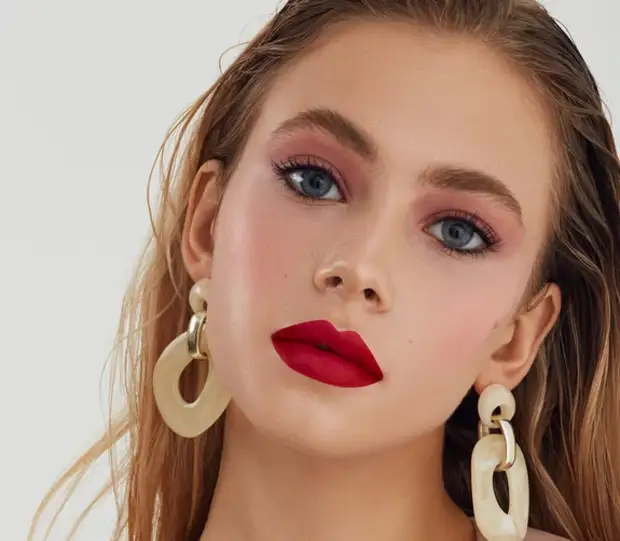 Актриса Ульяна Чжан: «Я всегда готова на эксперименты с внешностью»