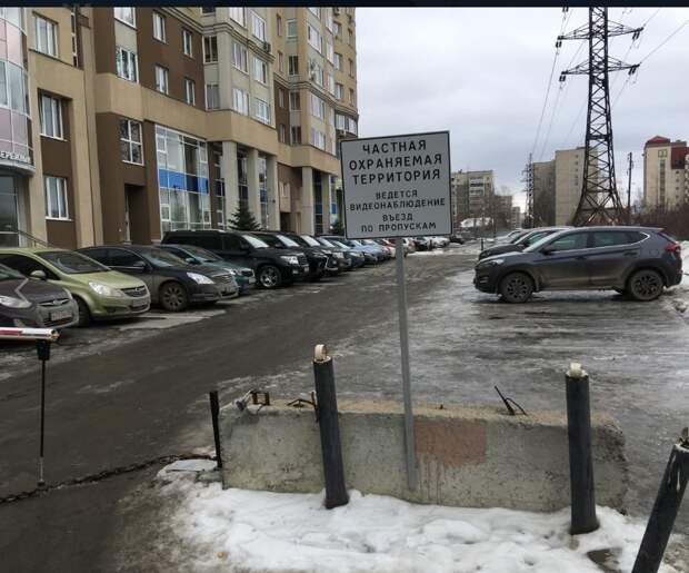 Фото моё. С места событий.