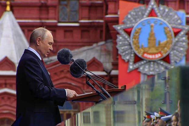 Путин: российские ученые создают передовые, уникальные образцы вооружения