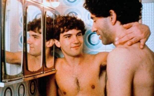 Антонио Бандерас и Иманоль Арии в Laberinto de pasiones (1982)