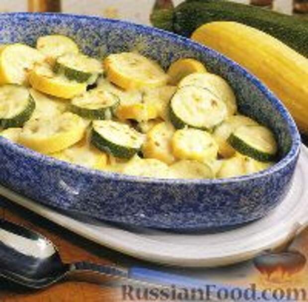 Фото к рецепту: Кабачки с сыром (в духовке)