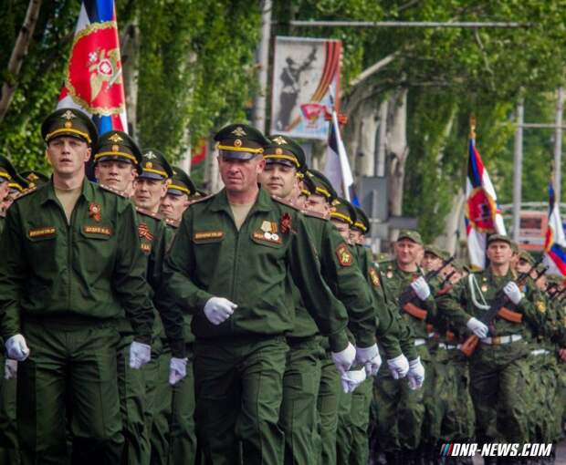 Парад Победы и акция "Бессмертный полк" в Донецке. 09.05.16