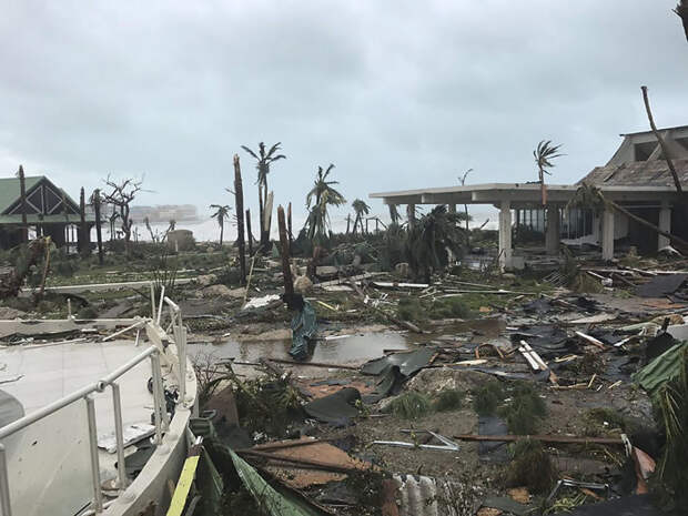 Остров Сен-Мартен после урагана Ирма Центральная Америка, ирма, катастрофа, разрушения, стихийное бедствие, стихия, ураган, флорида