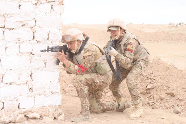 Российские военнослужащие отразили нападение условной ДРГ на военные объекты в Таджикистане