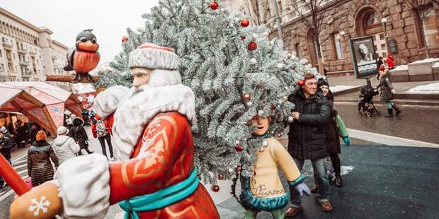 В праздновании Нового года в Москве приняли участие 2,6 миллиона человек. Фото: Пресс-служба Мэра и Правительства Москвы. Евгений Самарин