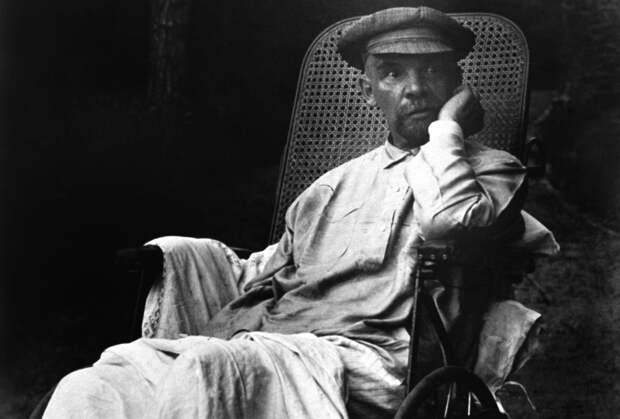 «На лице его было написано страдание и­ стыд» Последние годы жизни Ленина превратились в настоящий кошмар. Как это было?