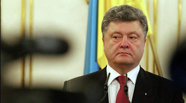 Депутаты Европарламента призвали Порошенко возглавить гей-парад в Киеве