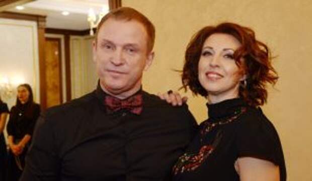 Как две капли: народ повергло в шок невероятное сходство Сенчуковой и ее невестки