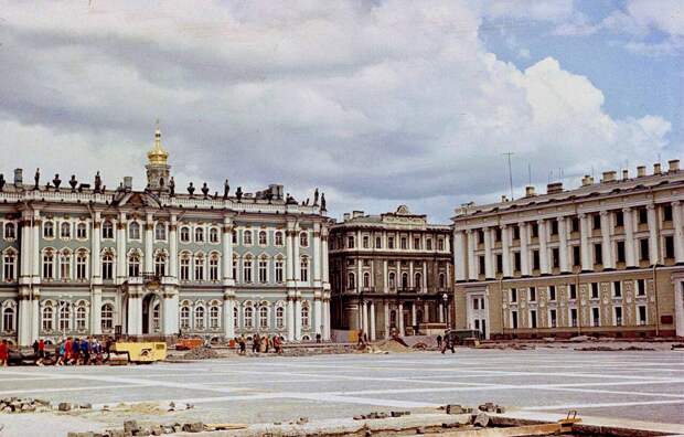 Познаем Петербург