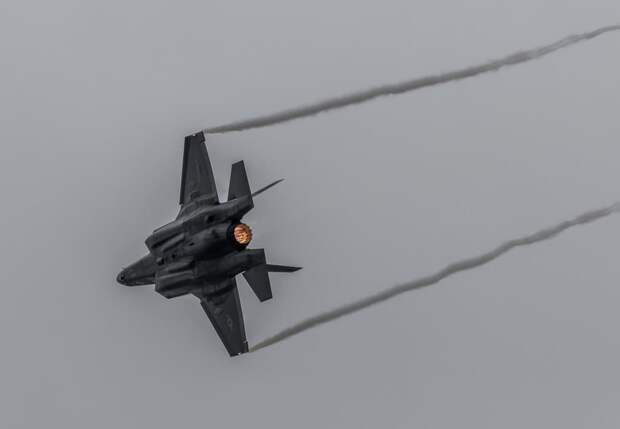 Американский истребитель F-35 сбит над Ираном, — КСИР (ФОТО)