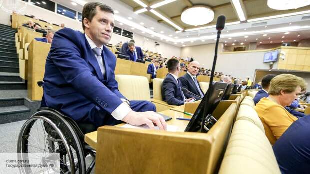 Депутат Госдумы предложил российским инвалидам работать в такси